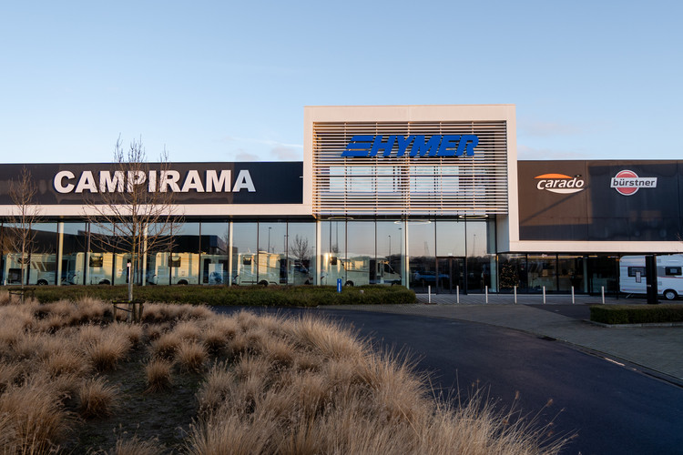 dealer showroom
